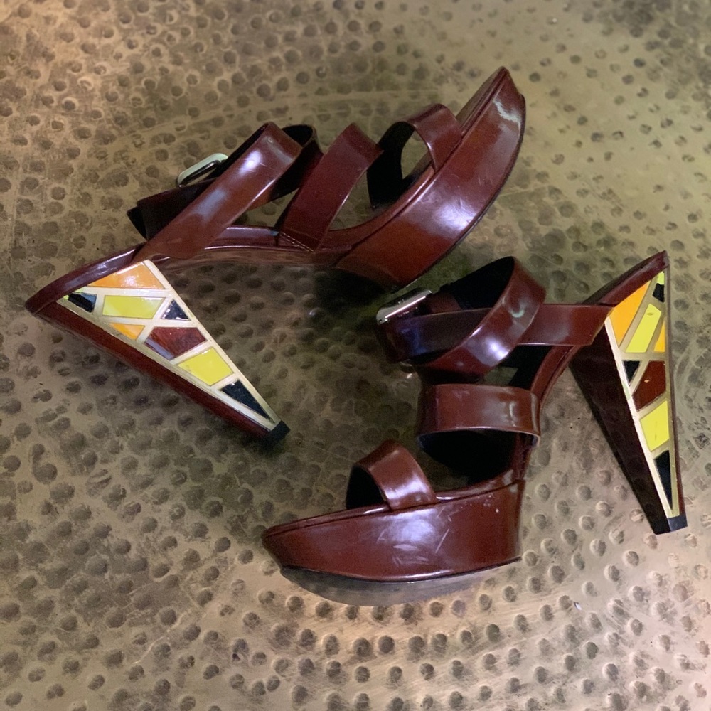 SOLD!!! Brown patent platform sandals